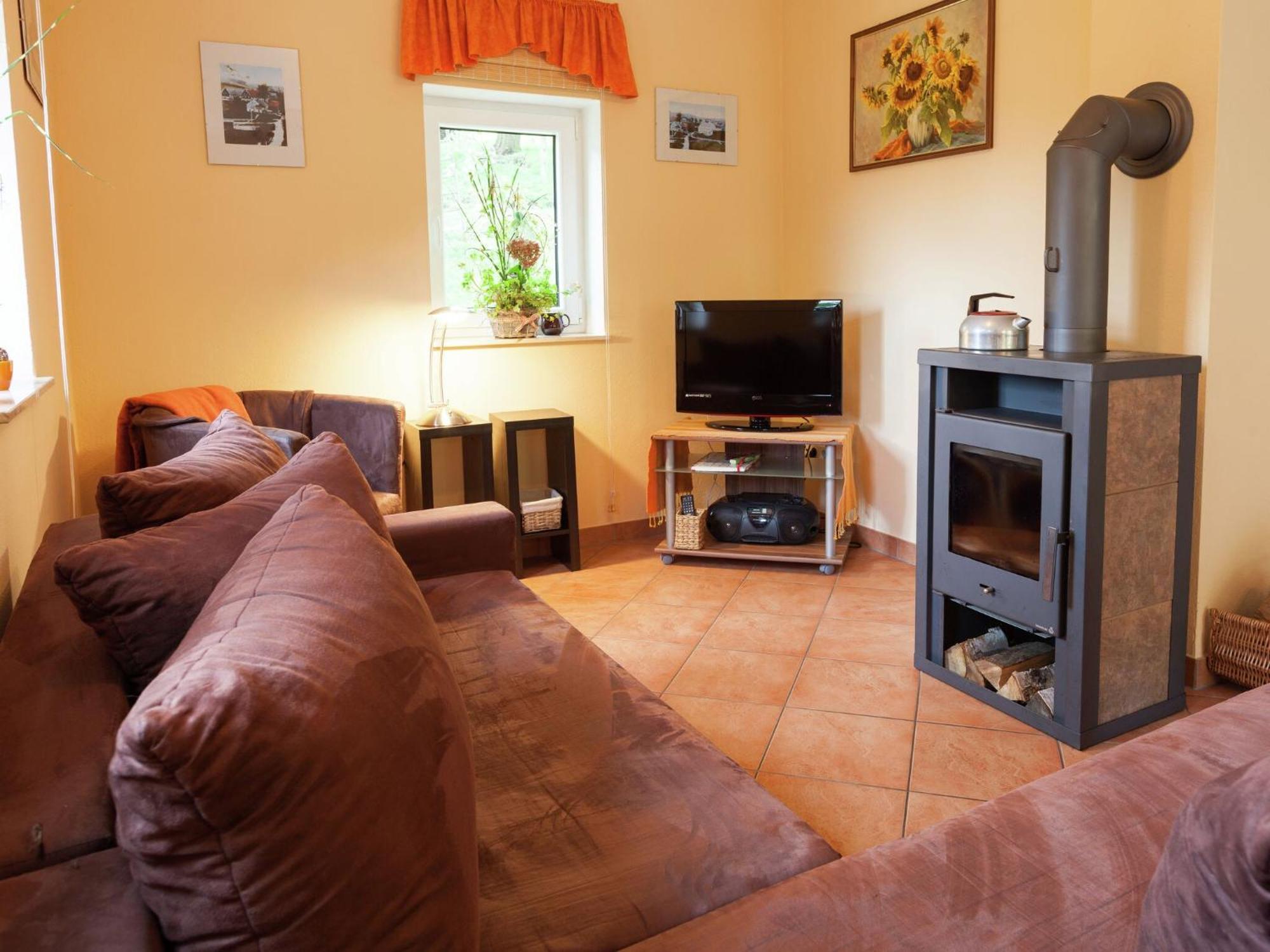 Charming Holiday Home In Hohnstein Ot Lohsdorf ภายนอก รูปภาพ