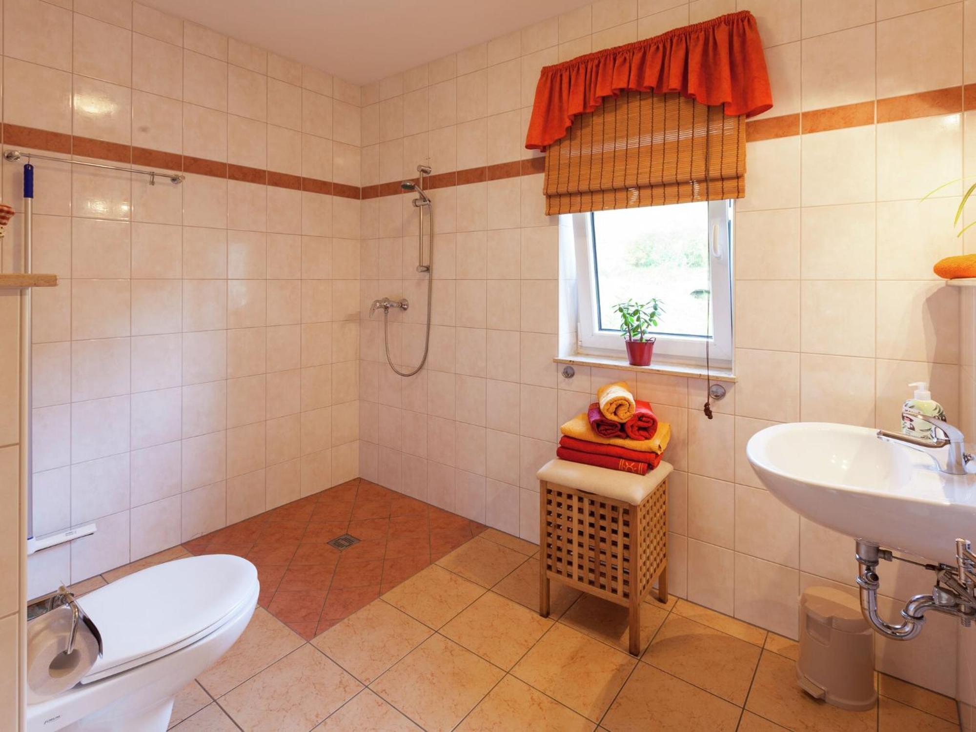 Charming Holiday Home In Hohnstein Ot Lohsdorf ภายนอก รูปภาพ