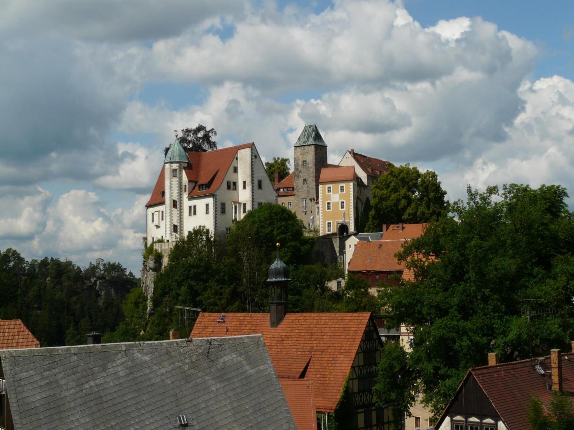 Charming Holiday Home In Hohnstein Ot Lohsdorf ภายนอก รูปภาพ